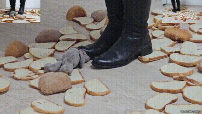 Careless Bread Crush In Flat Leather Boots