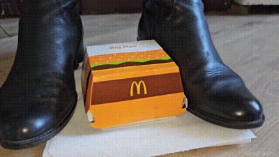 Big Mac Crush In Flat Leather Boots