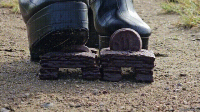 Small Dessert And Sauce Packets Crush In Disco Boots