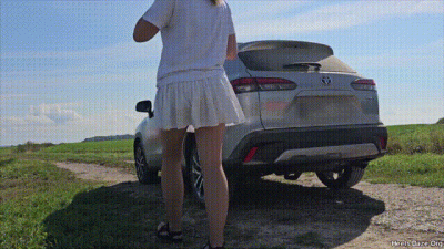 Bouncing New Toyota Corolla Cross