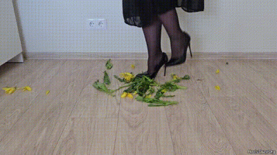 Crushing Flower In Stiletto Heels Pt 2