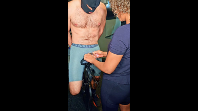 Hundred Hits Of Pleasure - Episode 9: Elbow Strikes