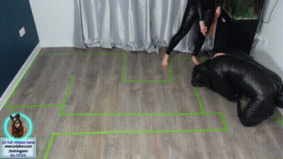 Femdom Games Slave Ballbusting Maze