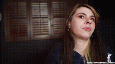 4K/ Ziva Fey Pill Popping Pregnancy Body Swelling