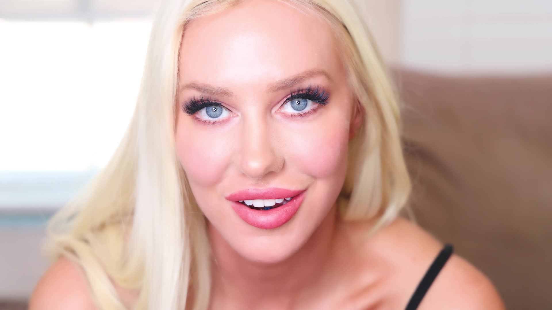 Face Only: Moan, Trigger Words, Tease, Explode!- Fan Service Friday