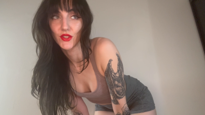 Worship My Ass In Yoga Shorts