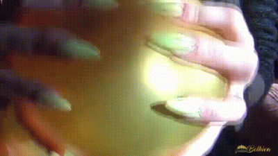 Ballon & Nails Fetish