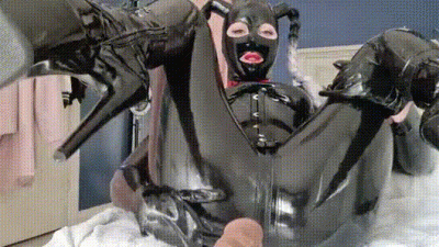 Squirting Rubber Fuck Doll With BBC Dildo Sex Machine