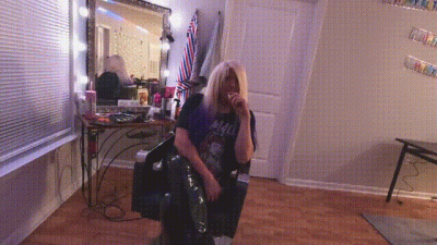 Valentines Day Fail: Sissy Goes From Bimbo To Himbo