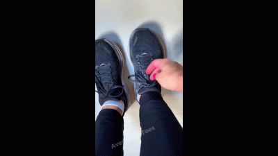 Sweaty, Smelly Gym Sock Removal With Veiny Feet