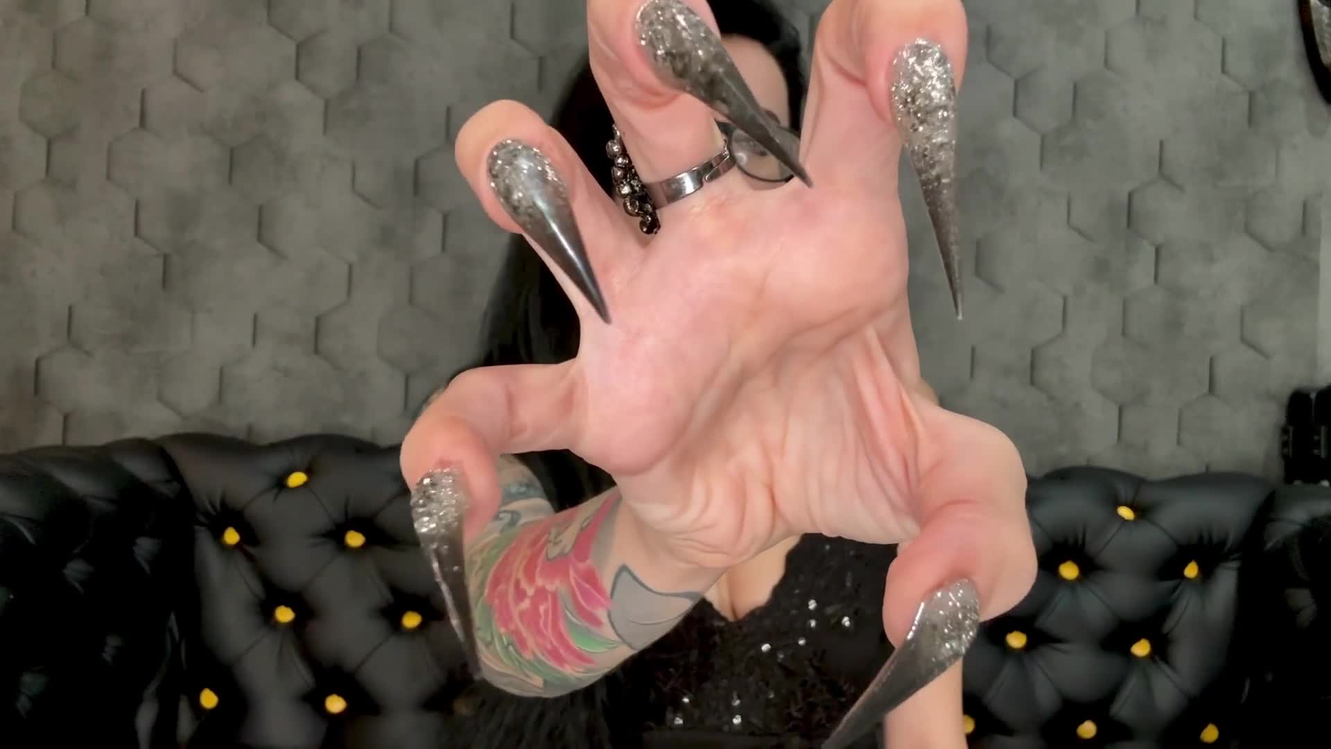 Long Claws- My New Shape, Long Nails With Long Flexible Fingers Wide Palms, Finger Sucking