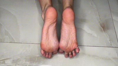 My Pretty Soles In This Position, Sole Scrunching And Toe Wiggling