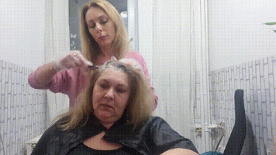 Bleaching My Friend Kendra Hair