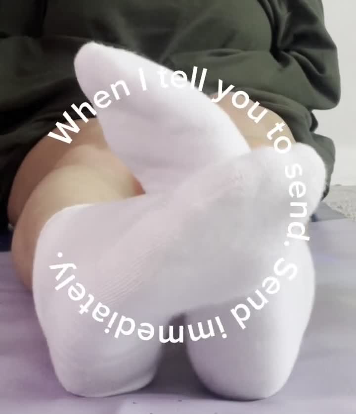 You Cum For My Goddess Feet In Socks
