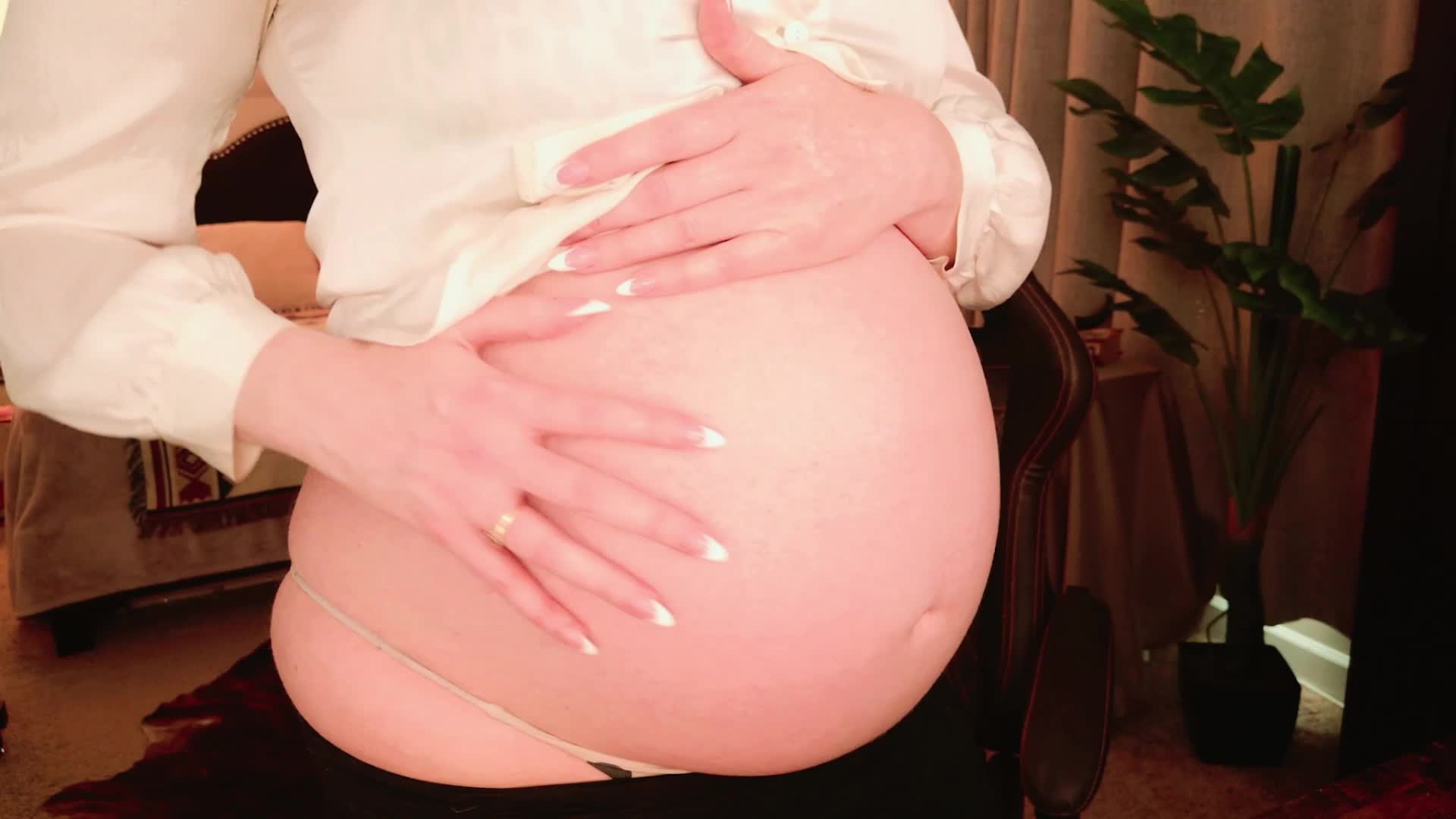 Pregnant Counselor Turns Into Black Bred Snowbunny Stepmom