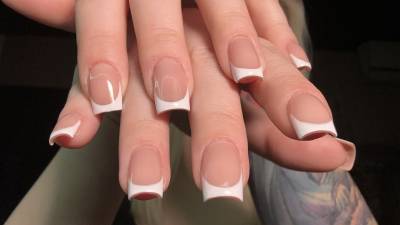 French Manicure Worship