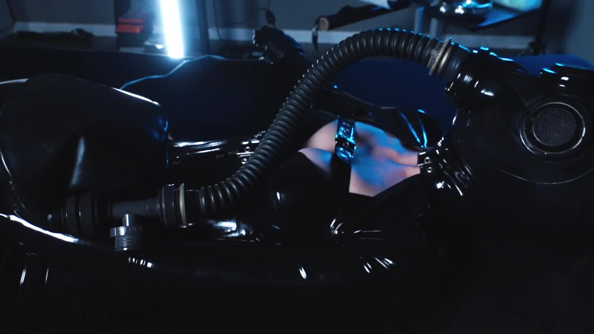 Slave Sex In The Cage Instructed By Two Dominas
