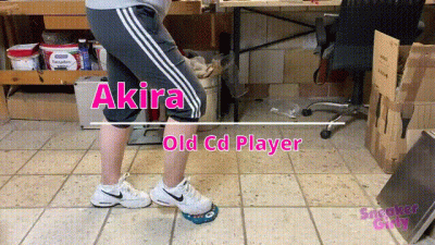 Akira Destroy Cd Player