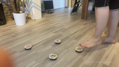 Little Cakes Compression