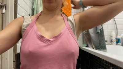 Strong Woman Shows Her Muscles And Armpits
