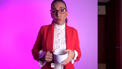 Hbh Pick A New Uniform For Eileen 4K