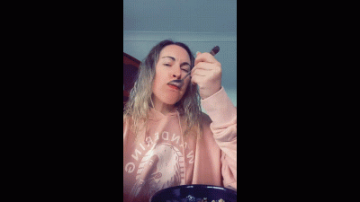 Eating Granola