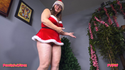 PV549- Giant Tree Decoration