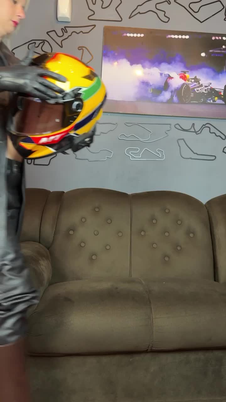 Leather Pants Rubbing In Motorcycle Helmet