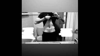 Quick Clip Of Me Pulling Up My Shirt And Showing My Chest