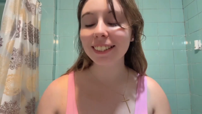 Brushing My Crooked Yellow Teeth