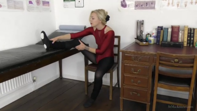 Gorgeous School Girl Lucy Strips While Nursing A Badly Sprained Ankle