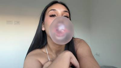 Chewing Gum Noisy