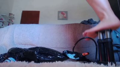 Inflate And Rub The Inflatable