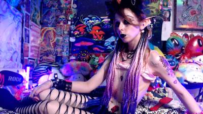 Quick Flash Teasing From A Frisky Goth Angel