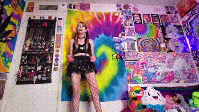 Heel Kicking Ballbusting