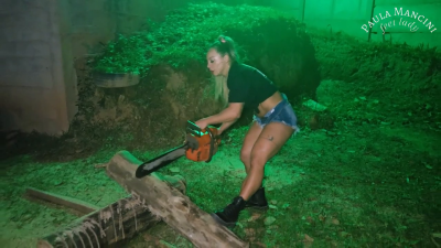 The Night Of Power Tools- Paula's Chainsaw