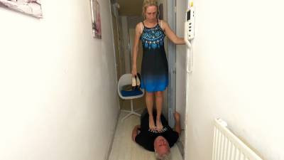 Danielle Trampling Bare Foot & Heels 8