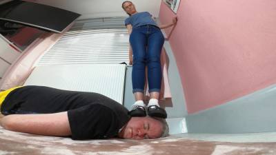 Head Standing Challenge In T-Bar Chunky Flats Floor Cam