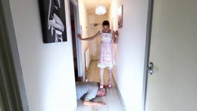 Costume Cosplay Danielle Hand Finger & Head Trample Walk