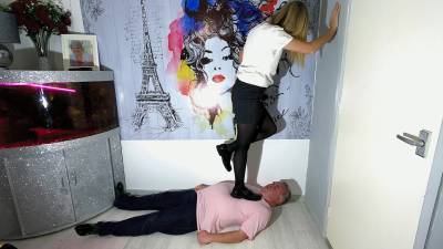Trampling Schoolgirl Danielle 4