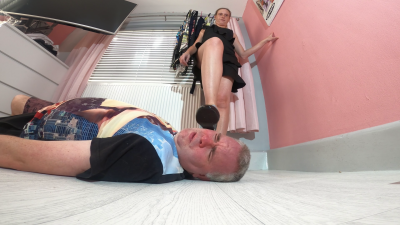 Face Slapping Shoes 2 Floor Cam