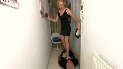 Danielle Trampling Bare Foot & Heels 14