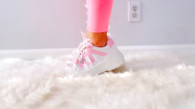 Bublegum Pink POV Footjob