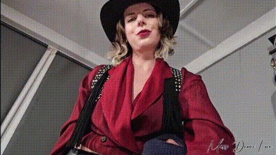 Flogged 1 Domme 2 Subs