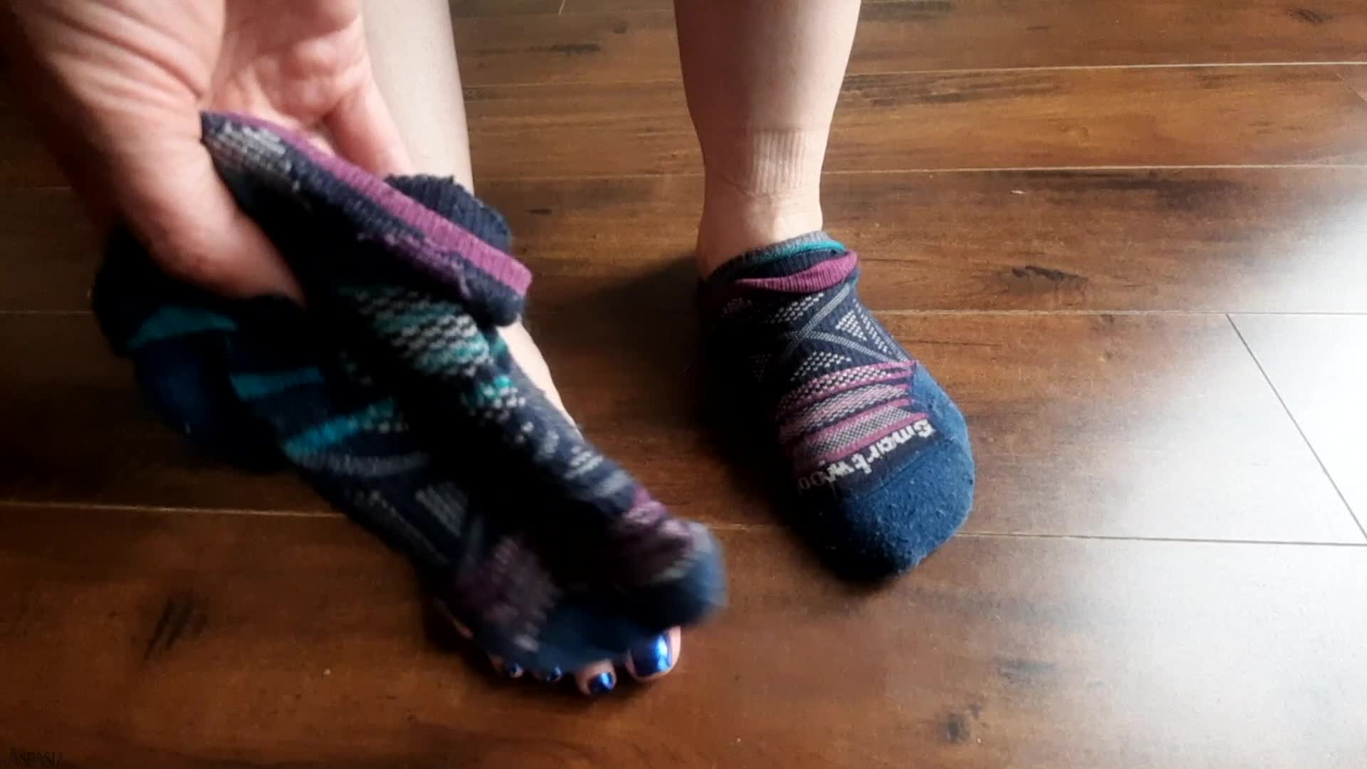 Hiking Socks + Feet