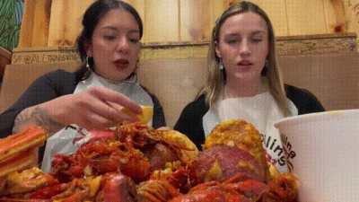 Seafood Mukbang W/ Two College Brats
