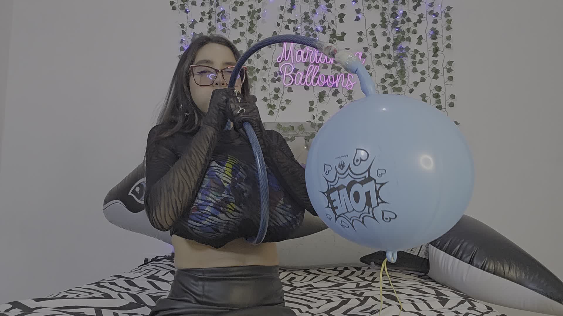 Marianna With Marble Breasts Inflates Her Boxing Ball With A Hose