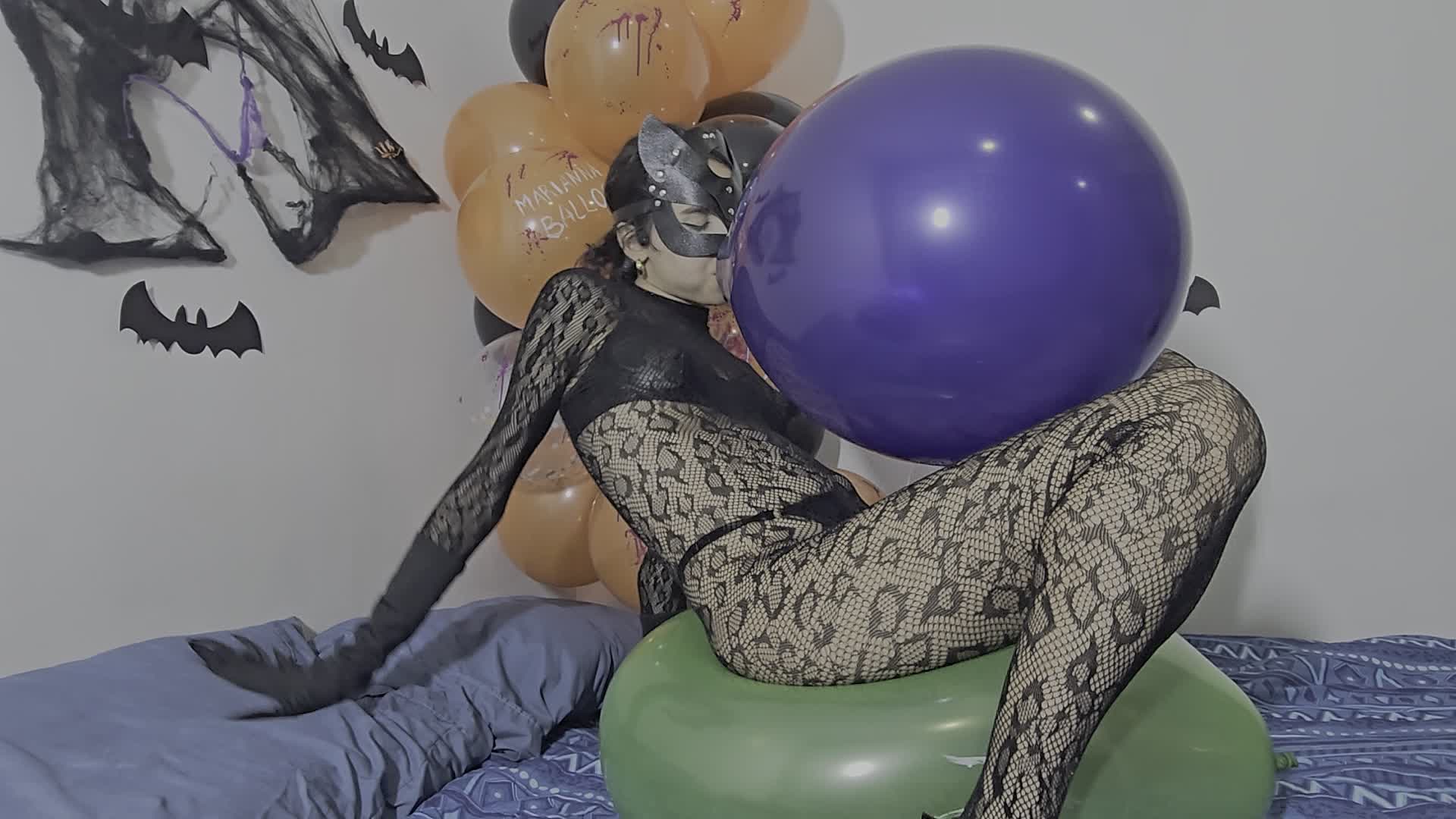 Catwoman Powerful B2P And S2P