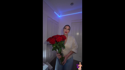 Step-Mommy Gives Sloppy Blowjob To Thoughtful Step-Son