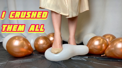 Crushed All The Balloons With A Golden High-Heeled Sleeve 1080